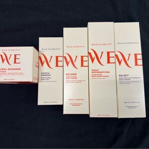 Wild Elements Moisturizer Skin Care Set